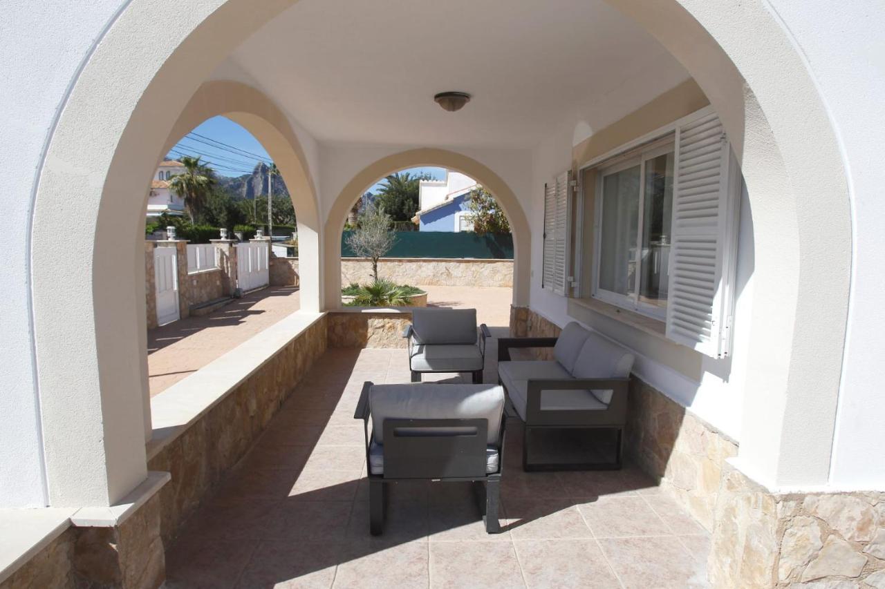 Villa Mimoses Plamanyola Exterior foto